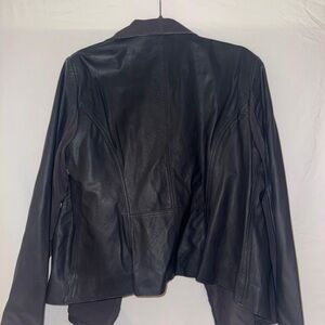 Elegant Black Leather Jacket for Women